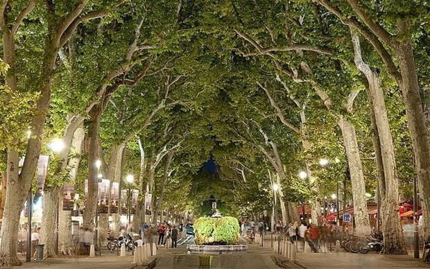 Studio A Deux Pas D'Aix Aix-en-Provence Exteriör bild